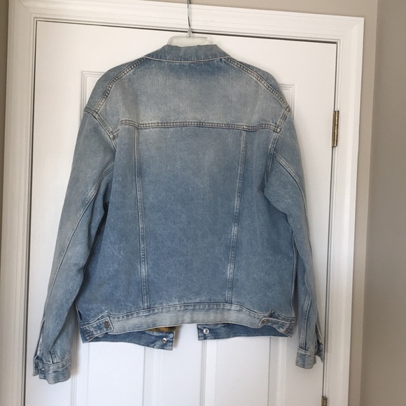 Balenciaga demin jacket with animal print fur - Picture 2 of 8